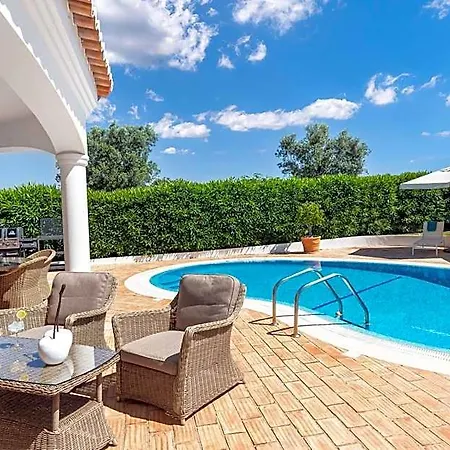 Casa Rosella Vila *