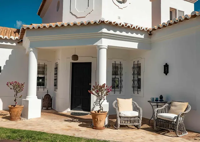 Casa Rosella Карвоейру